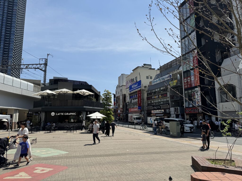 武蔵小杉駅からSAKURA武蔵小杉店までの道のり（1）