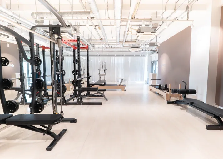 BREST PILATES & BODYMAKE 市川店