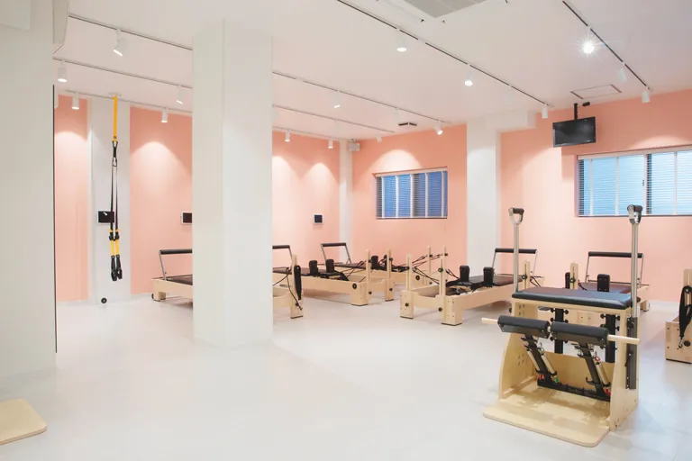 URBAN CLASSIC PILATES 立川の内観