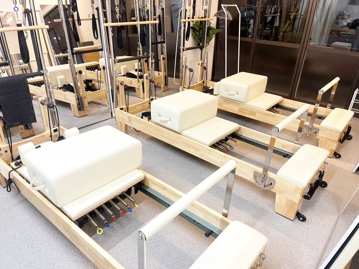 Pilates Mee 十条店の内観