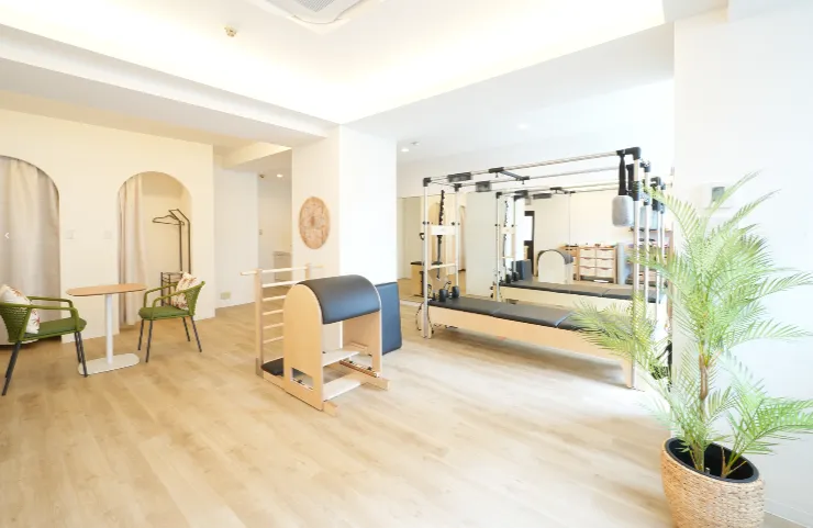 COCOLANCE 練馬店の内観