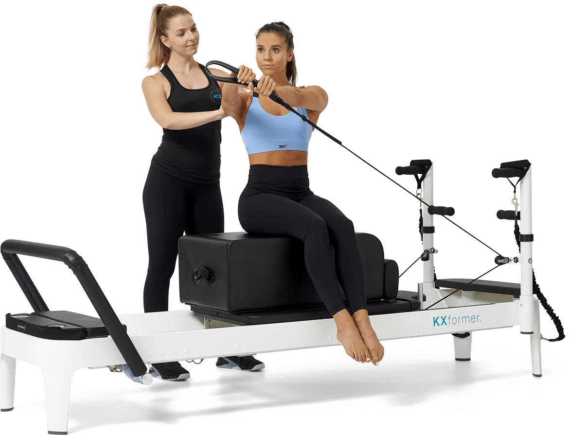 KX Pilates 東新宿店の内観