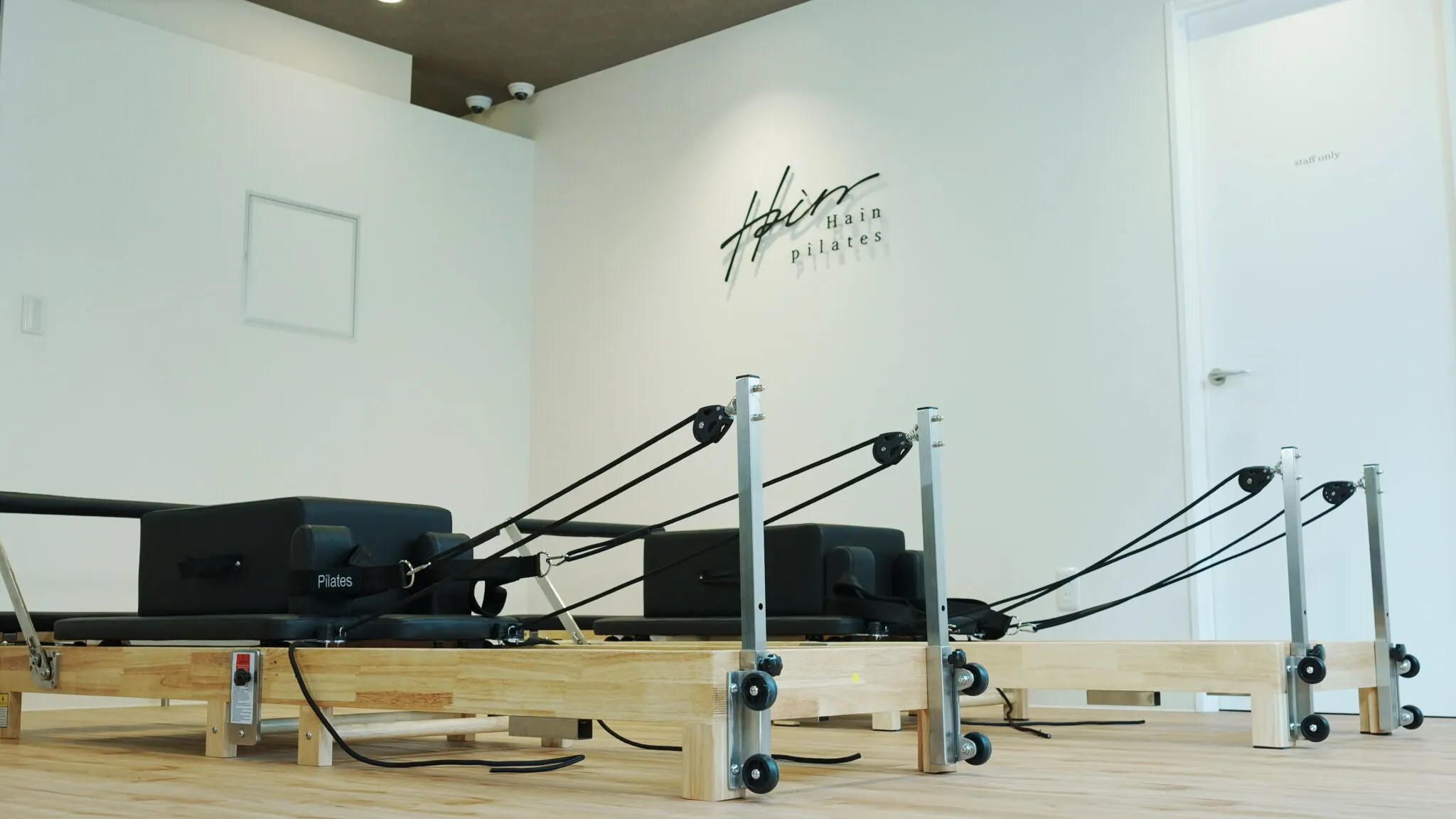 Hain pilates 新宿店の内観