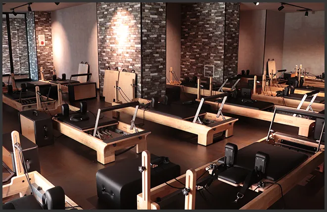 OLUTANA pilates 瑞江店の内観