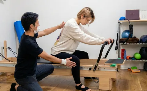 warabi PILATES 笹貫駅前店の内観