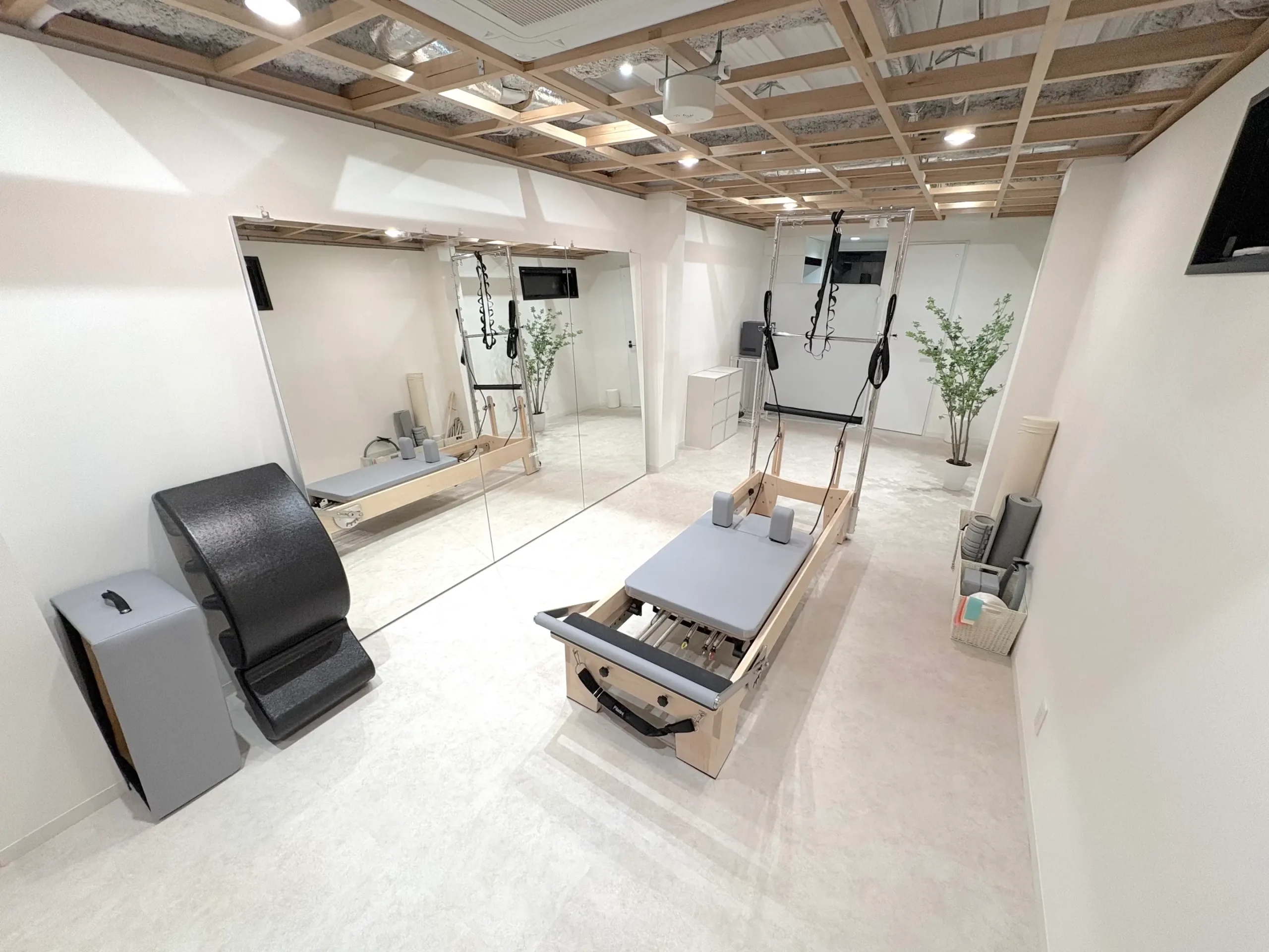 STUDIO IVY 森下店の内観