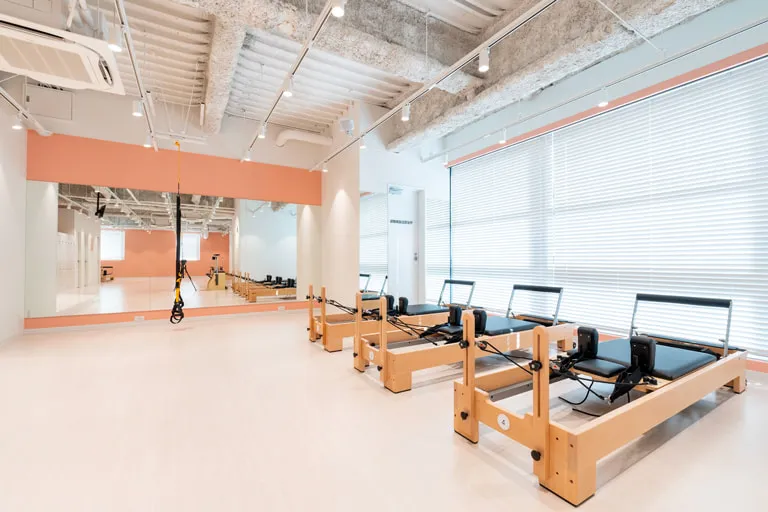 URBAN CLASSIC PILATES 多摩センターの内観