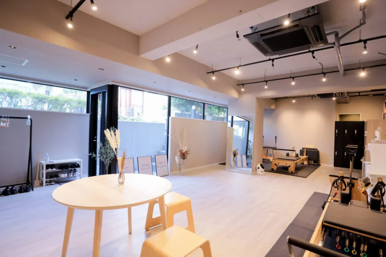 ELEMENT 恵比寿・目黒店の内観